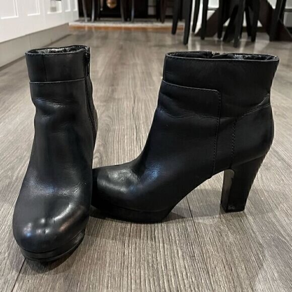 Nine West Edytheo Black Leather Platform Heeled Ankle Booties - Picture 1 of 7